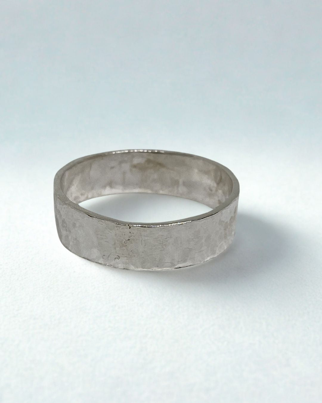 Men's ring