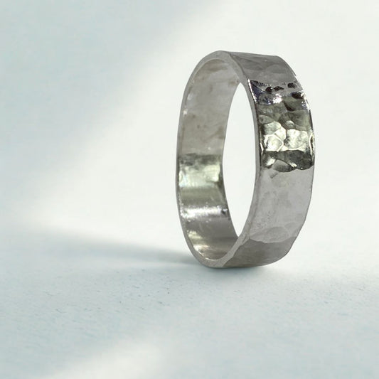 Men's ring