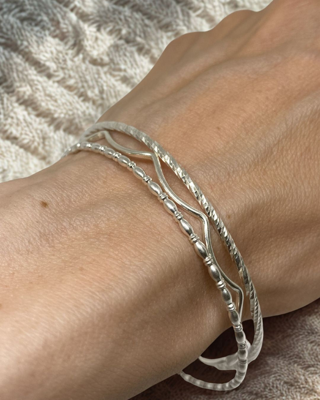 Set of 3 silver bangles