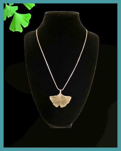 Silver Necklace - Gingko